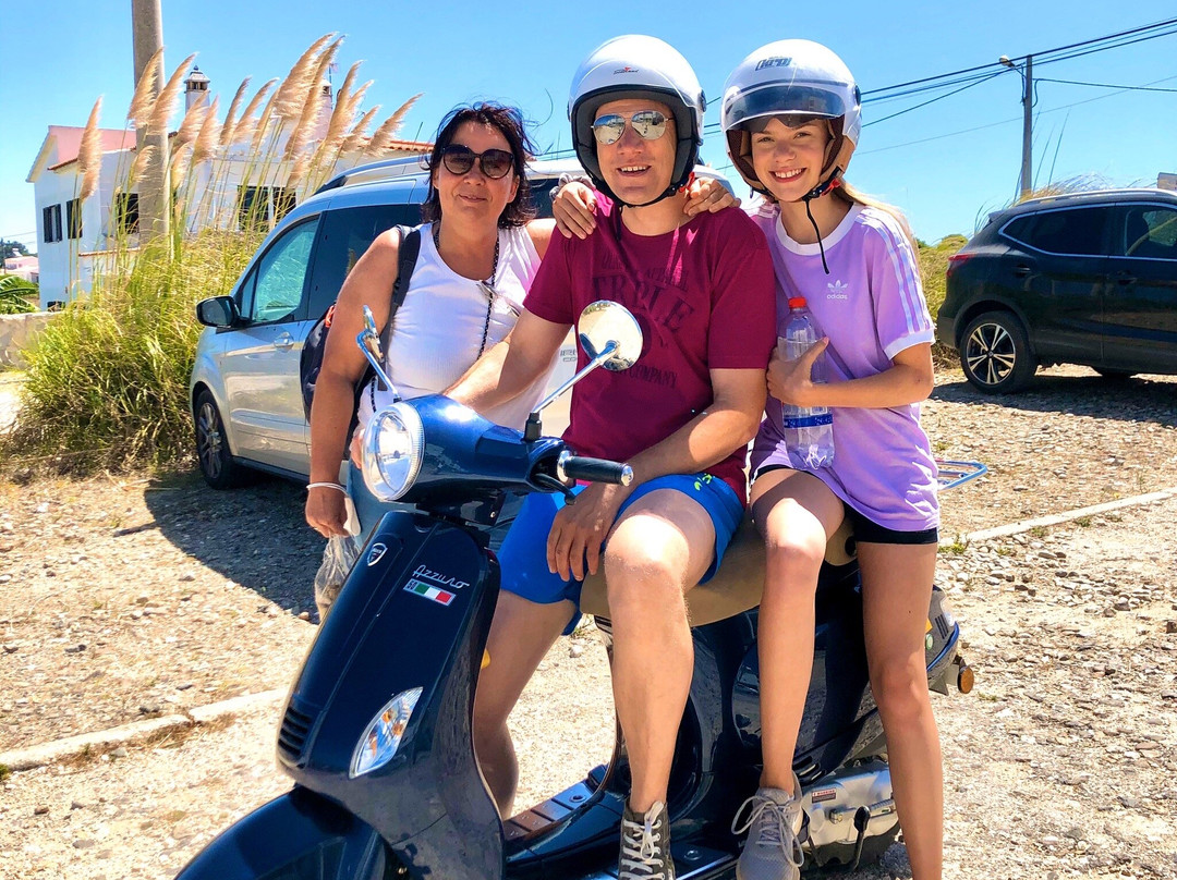 Indy Scooters. Scooter rental in Aljezur景点图片