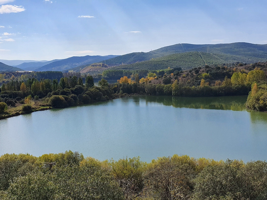 Lago de Carucedo景点图片