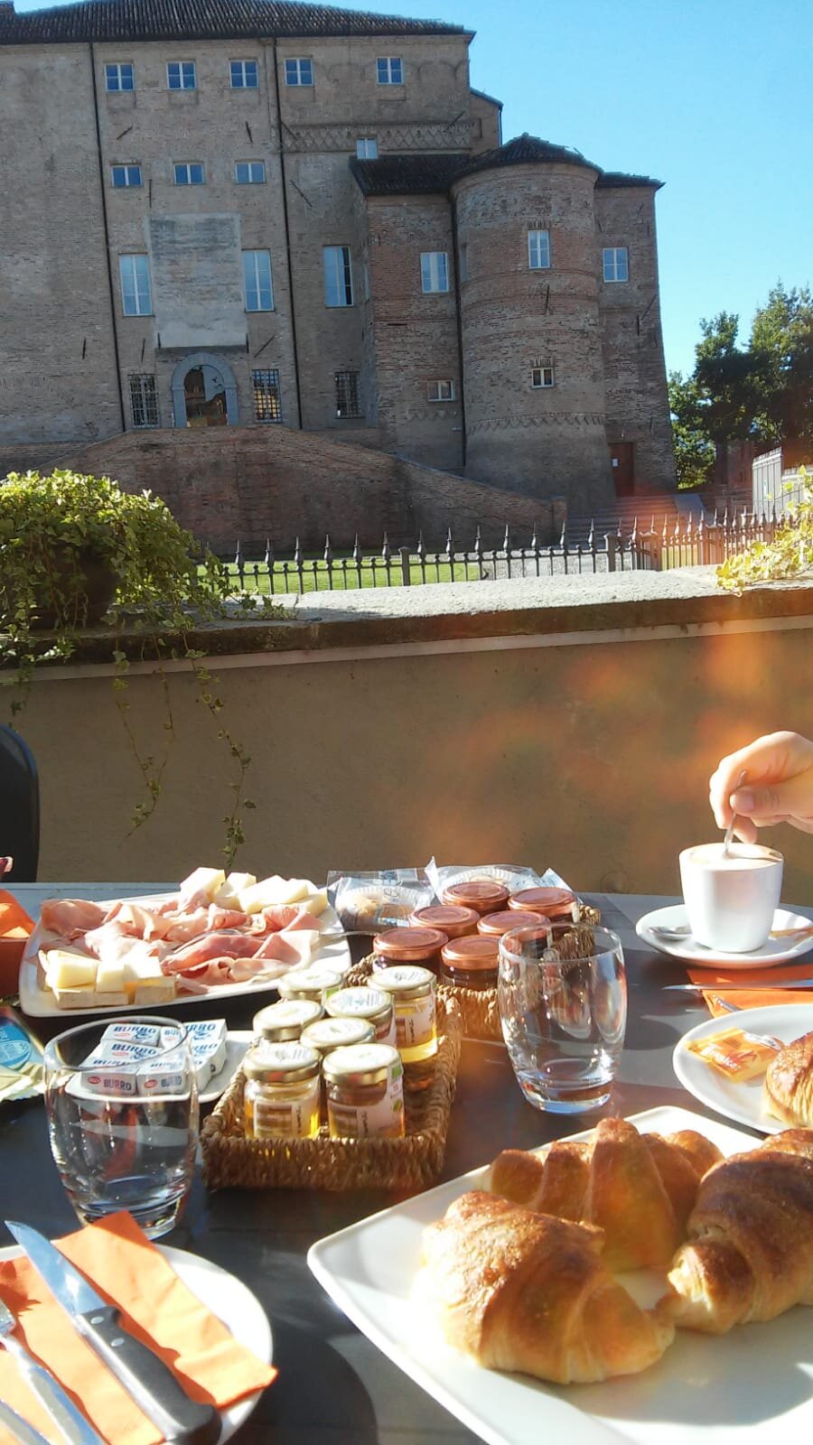 Vista Sulle Langhe-餐饮