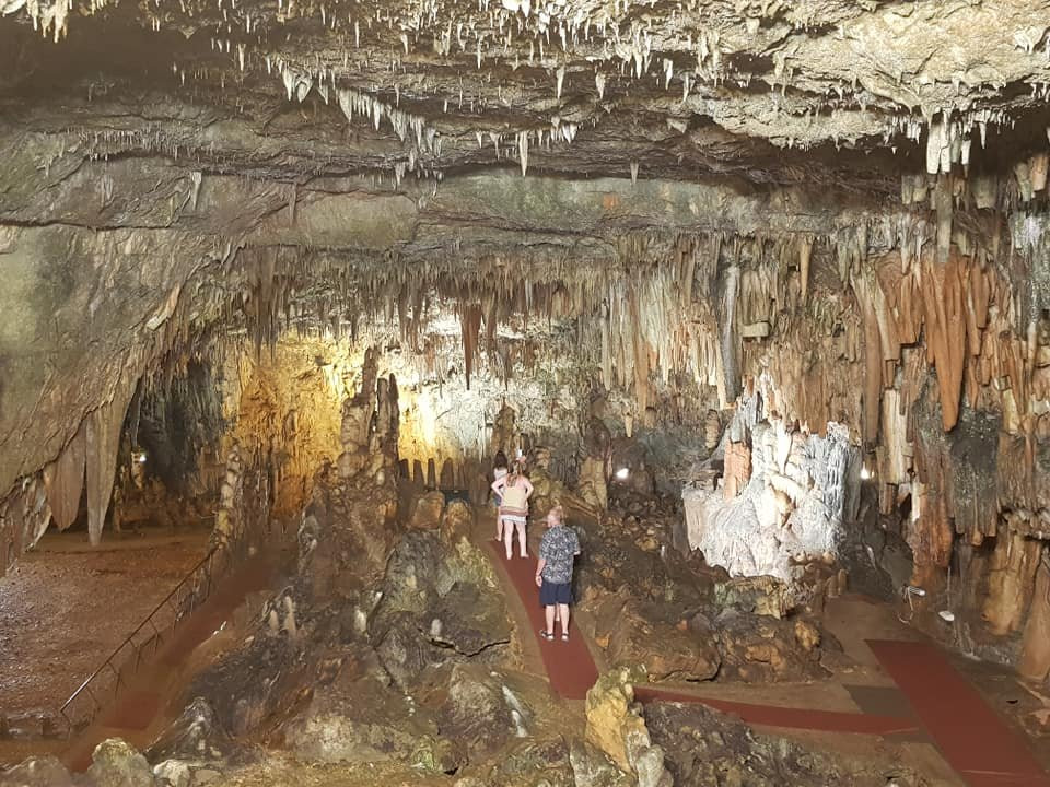 Drogarati Cave景点图片
