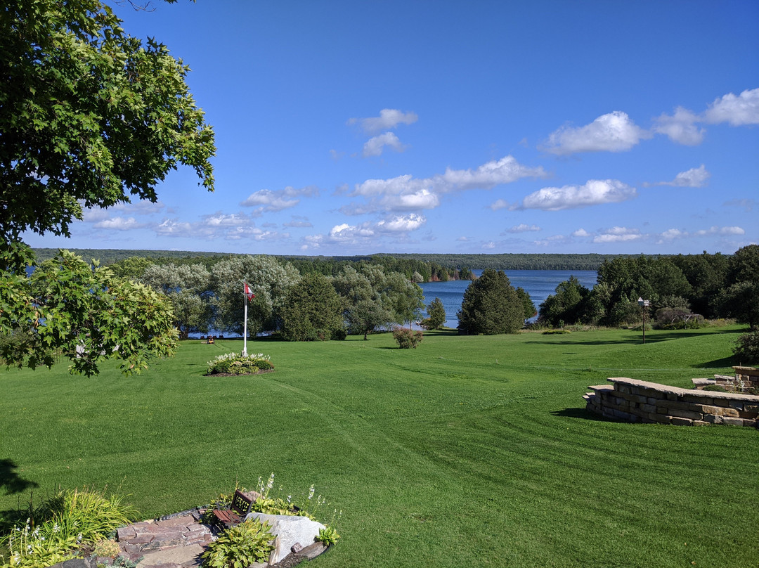 Willow Shores B&B主图