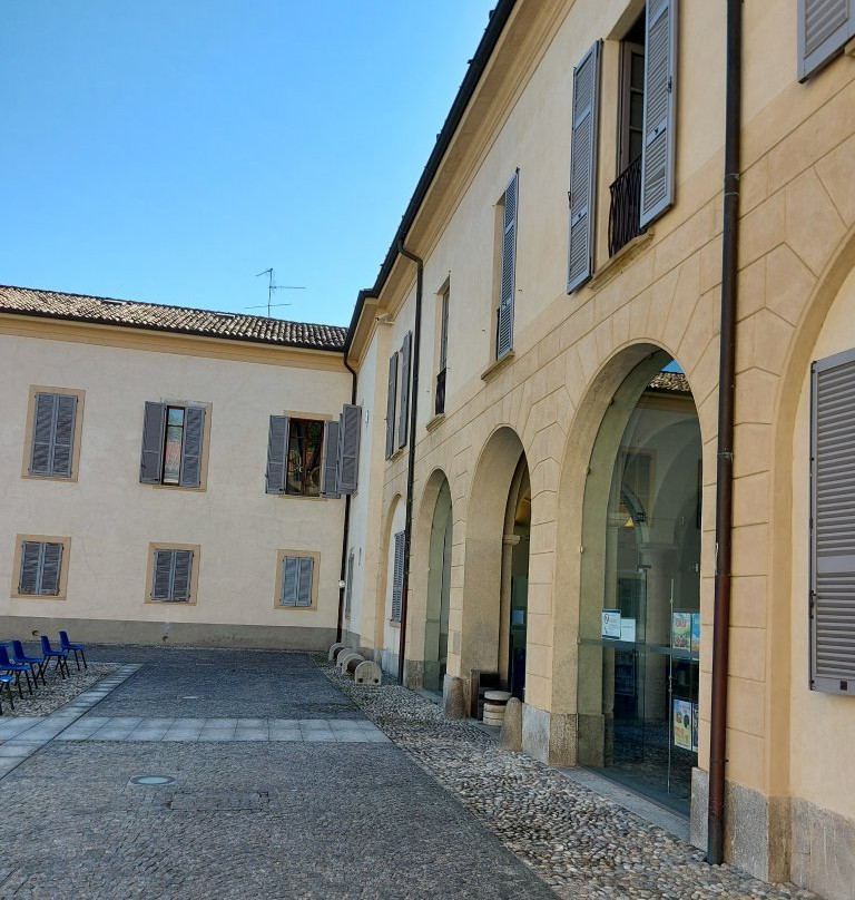 Villa Brivio-诺瓦米拉内塞必去景点