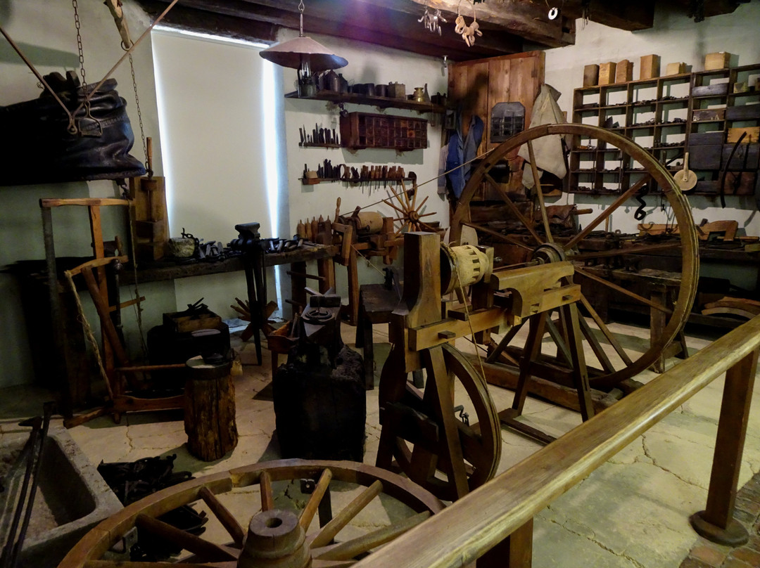 Musée des Arts et Traditions Populaires - Chateau de Champlitte-Champlitte必去景点