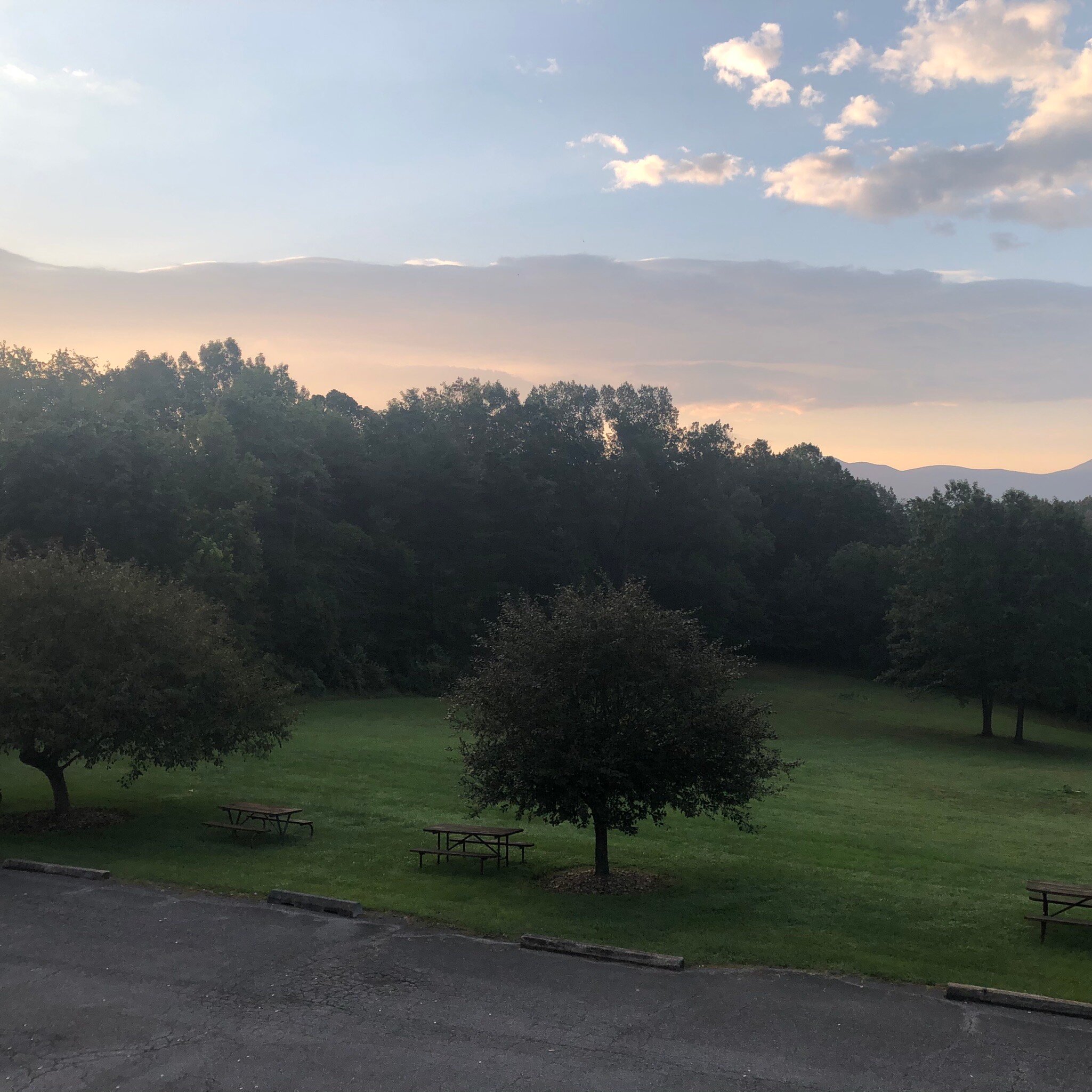Luray Caverns Motel East-官方