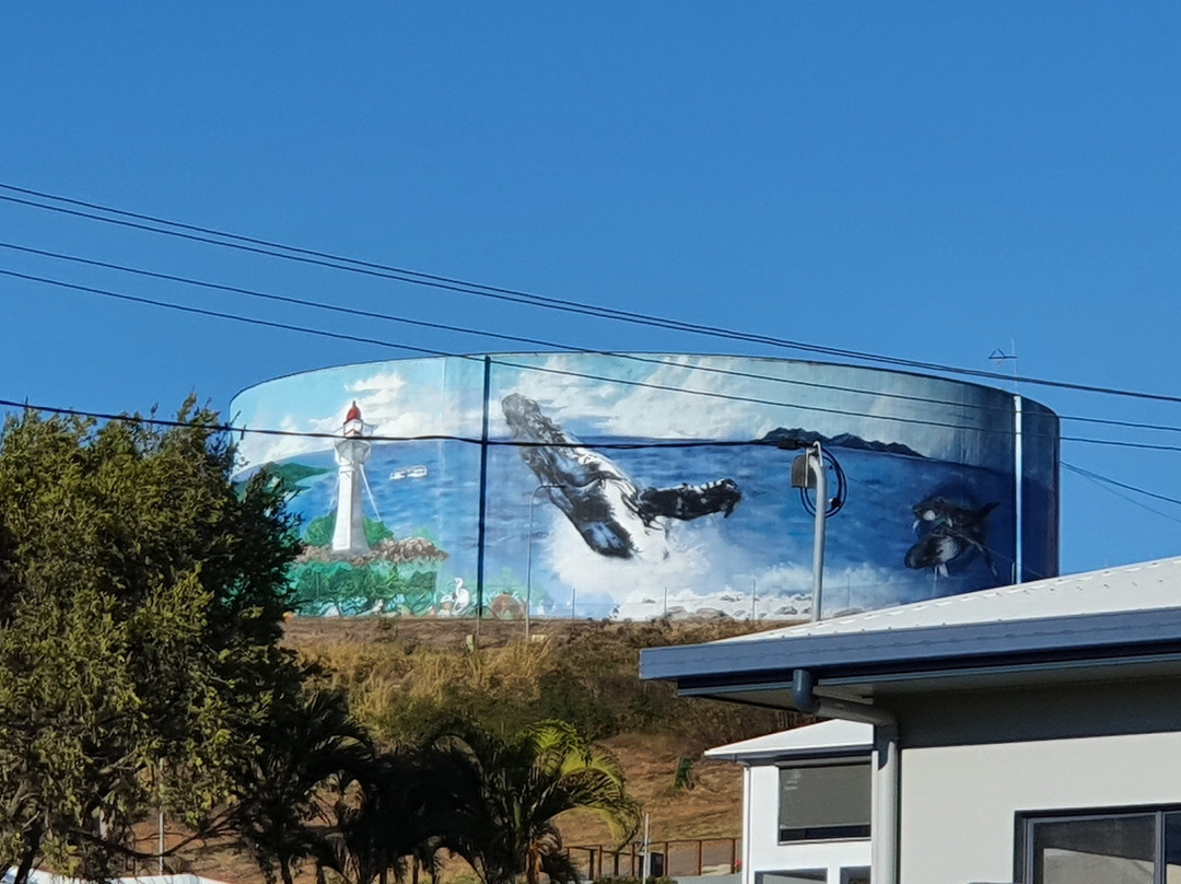 Watertank Murals-博恩必去景点