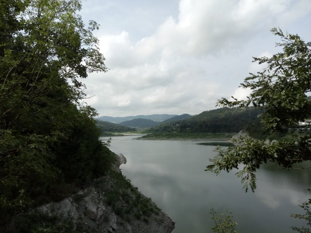 Lago di Trebecco e Diga del Molato景点图片