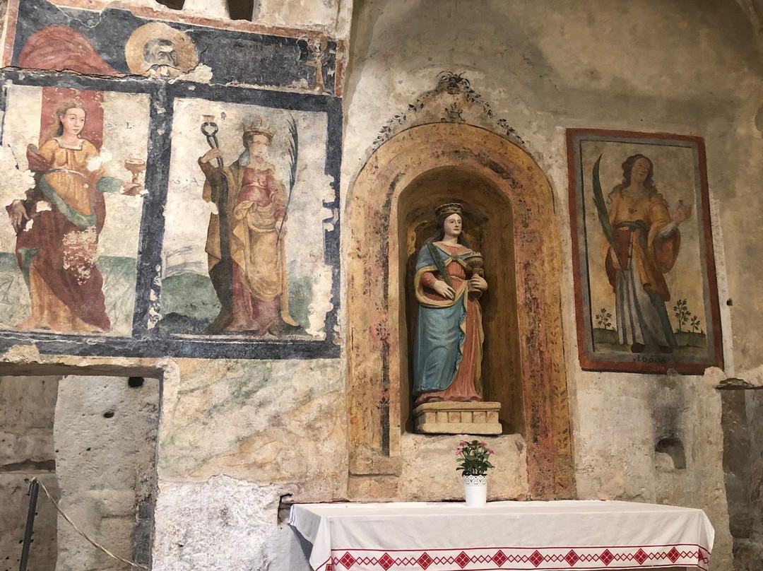 Chiesa rupestre di Santa Lucia alle Malve-马泰拉必去景点