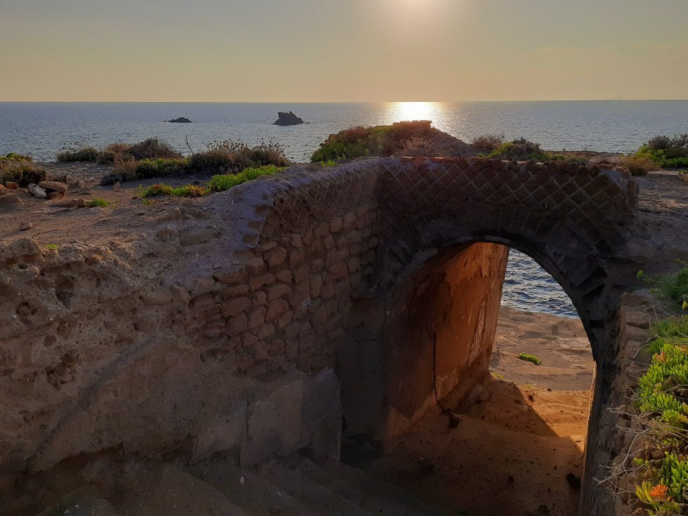 Cisterna dei detenuti-Ventotene必去景点