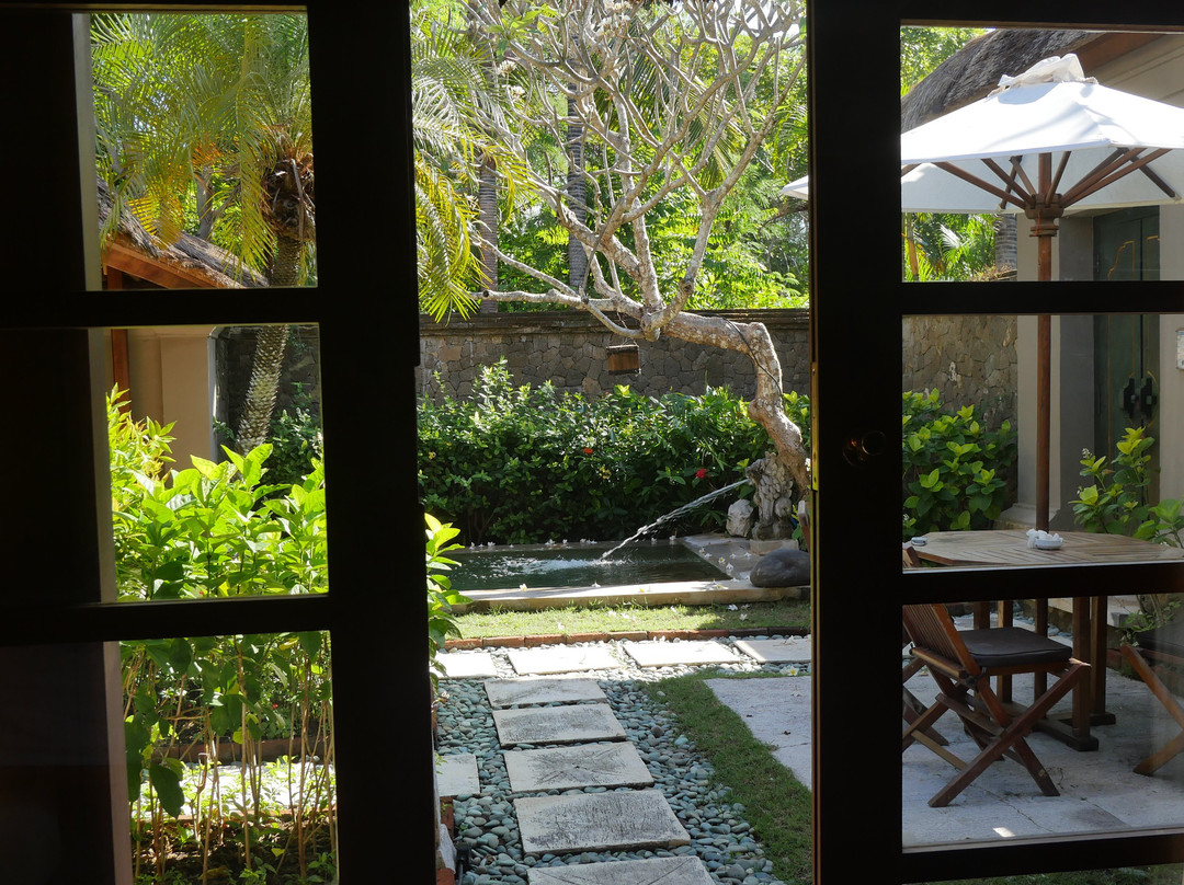 迈批梦岩甘酒店主图