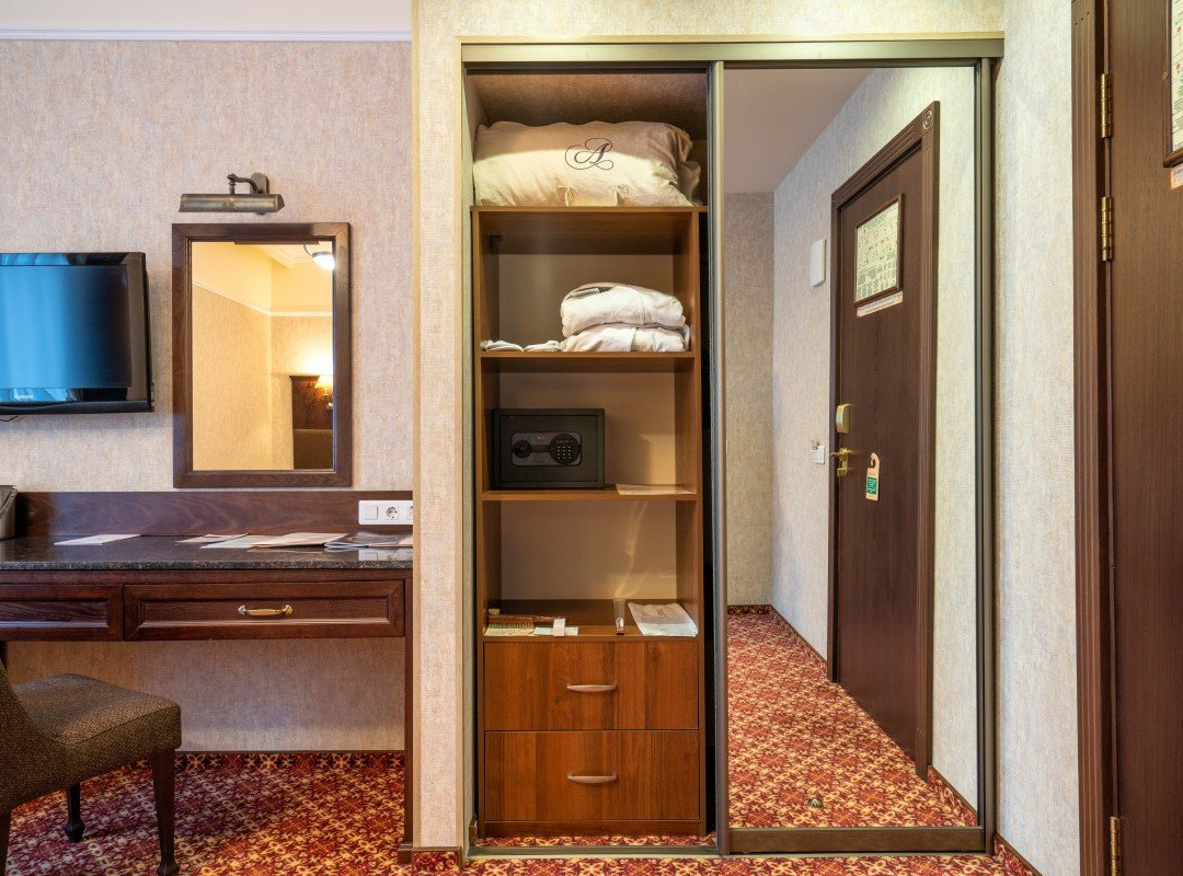 Hotel Attache主图