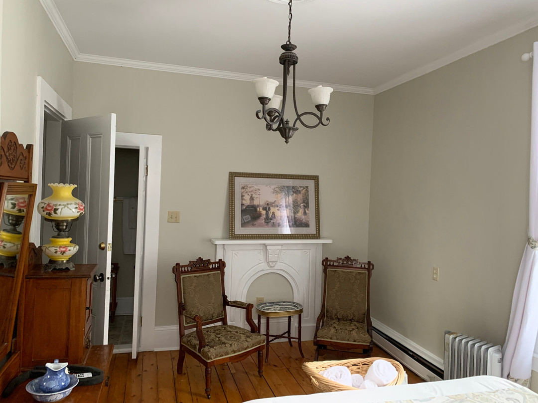 Carlisle House主图