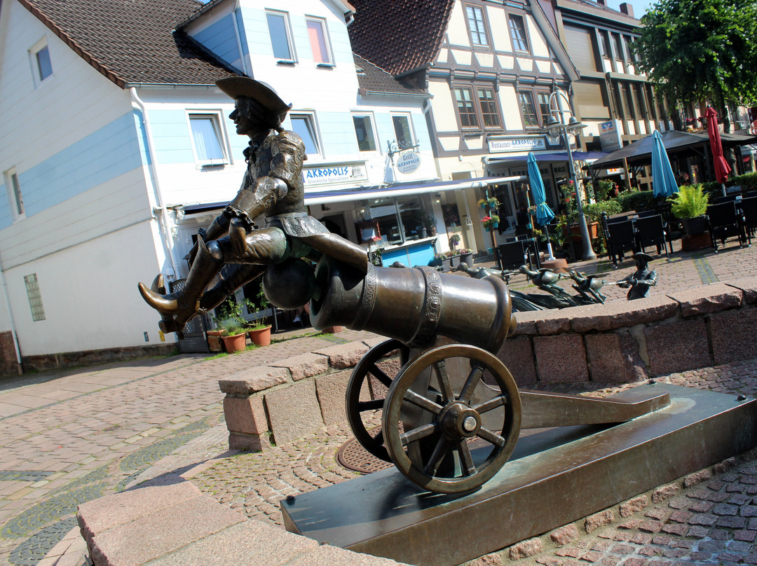 Munchhausen Brunnen景点图片