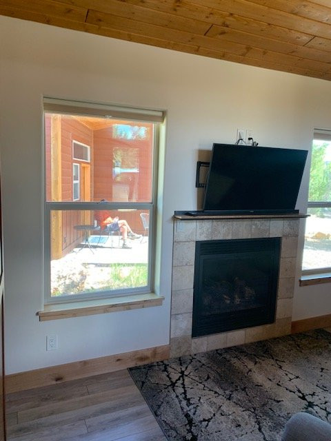 Stone Canyon Inn主图