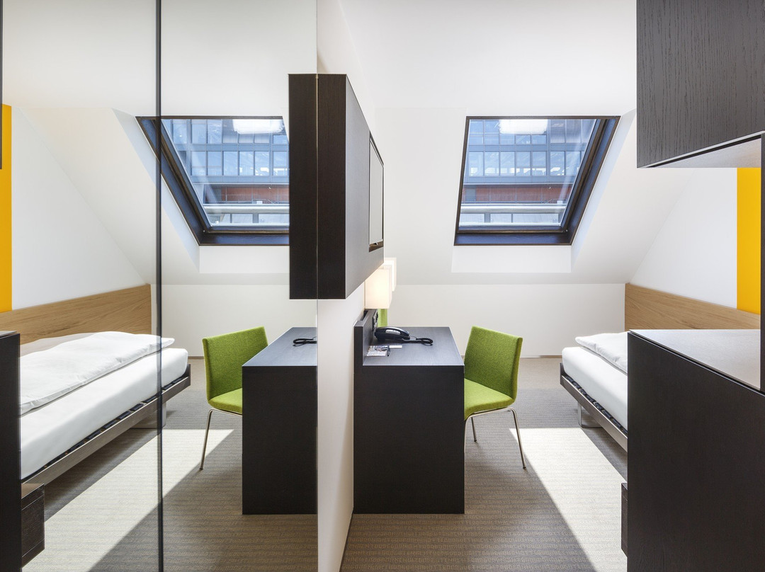 Zuri by Fassbind主图