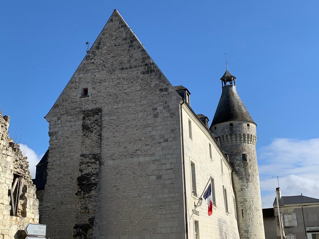 Office de Tourisme de Monts sur Guesnes景点图片