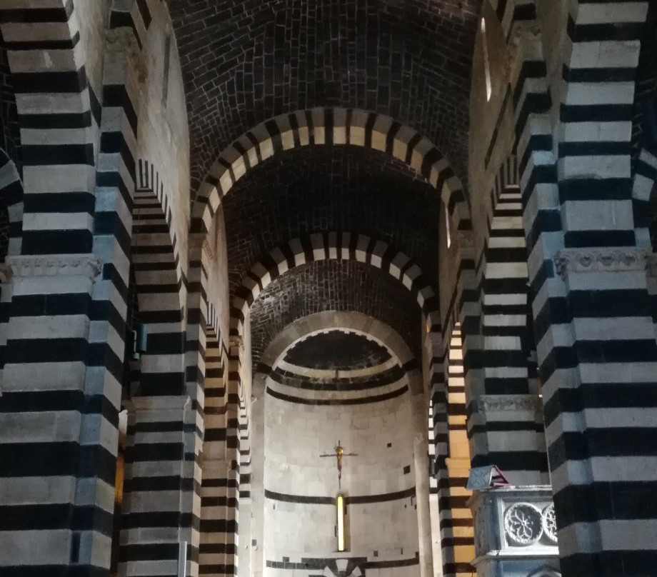 Monastero di San Pietro in Sorres-Borutta必去景点