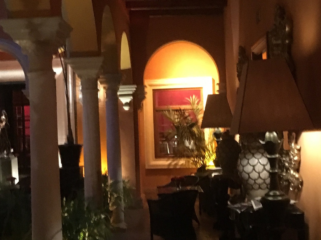 诗人之家精品酒店主图