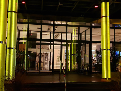 阿瑞埃姆酒店主图