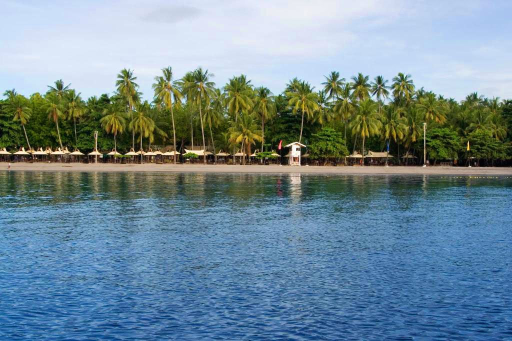 多罗瑞斯热带度假村酒店主图