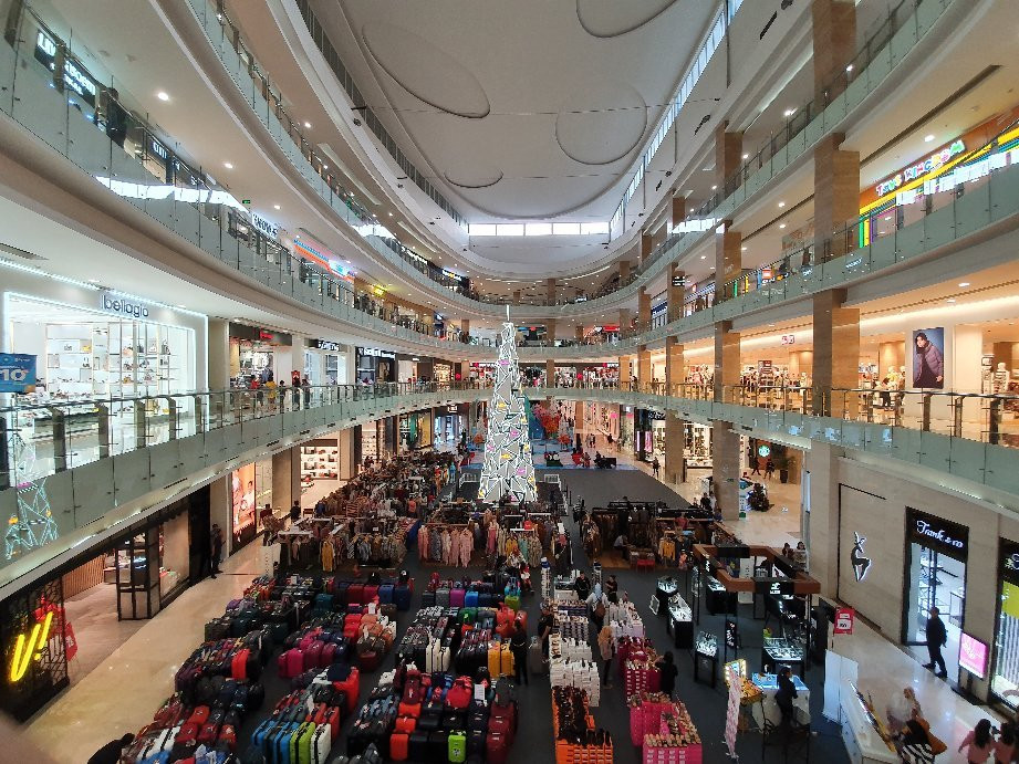 Pakuwon Mall Jogja-Depok必去景点