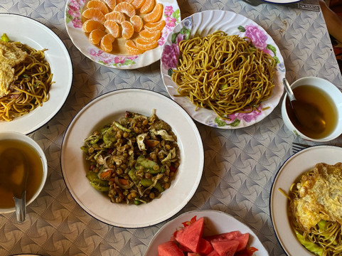 Jungleking Trekking Service-格劳必去景点