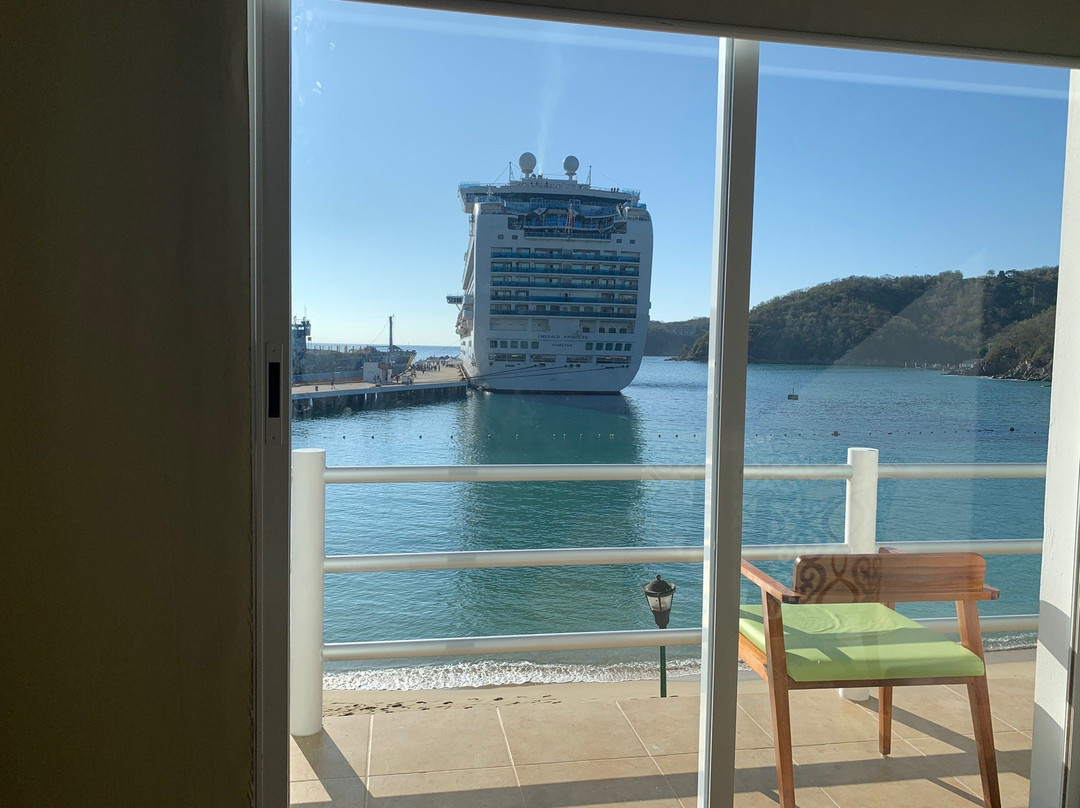 La Playa Hotel Boutique & Suites
