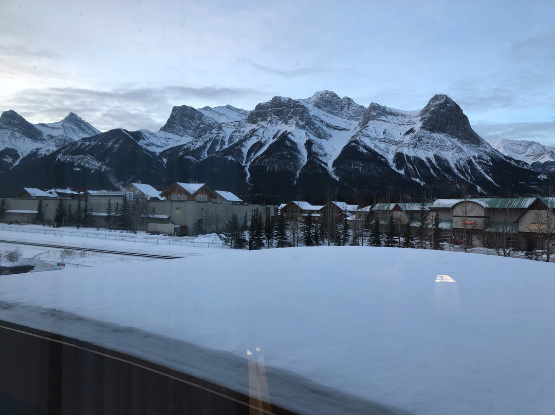 Super 8 by Wyndham Canmore主图