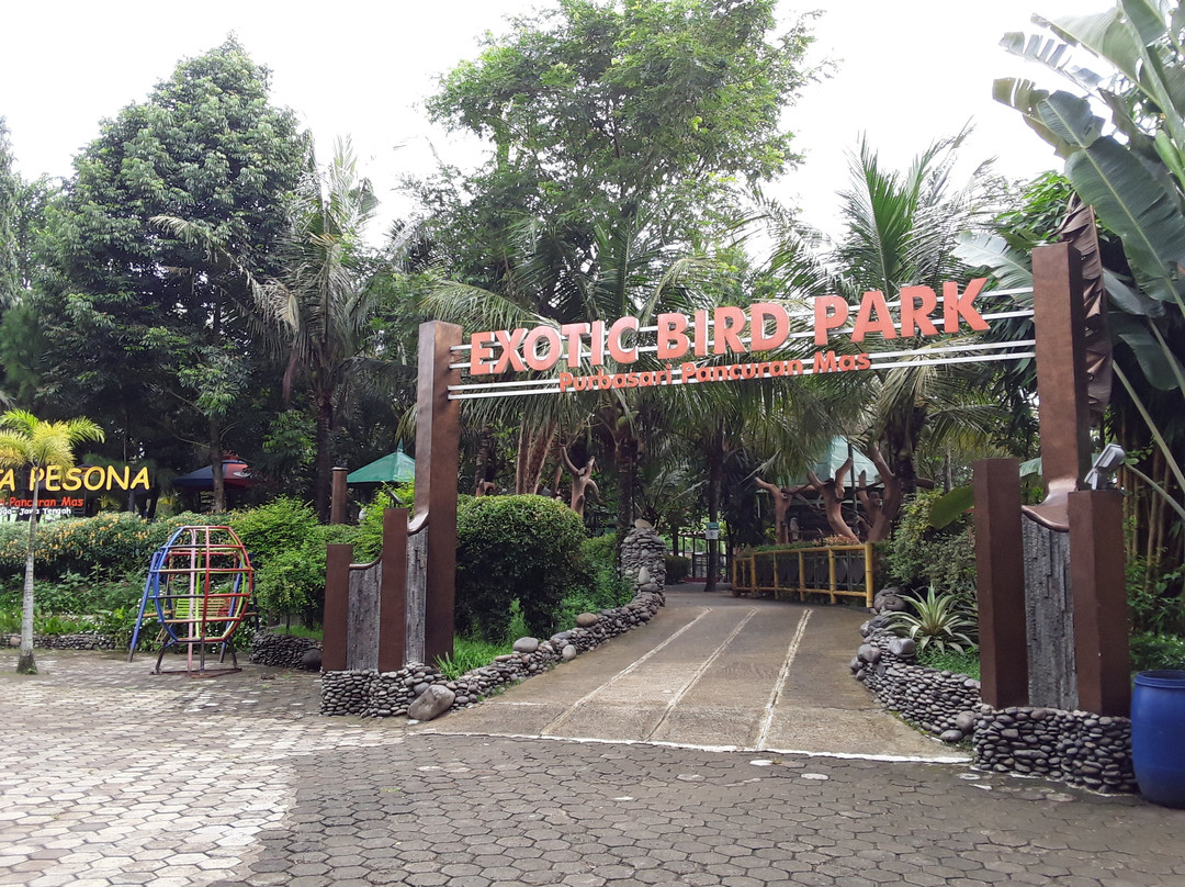 Taman Akuarium Besar Purbasari-普禾加多必去景点