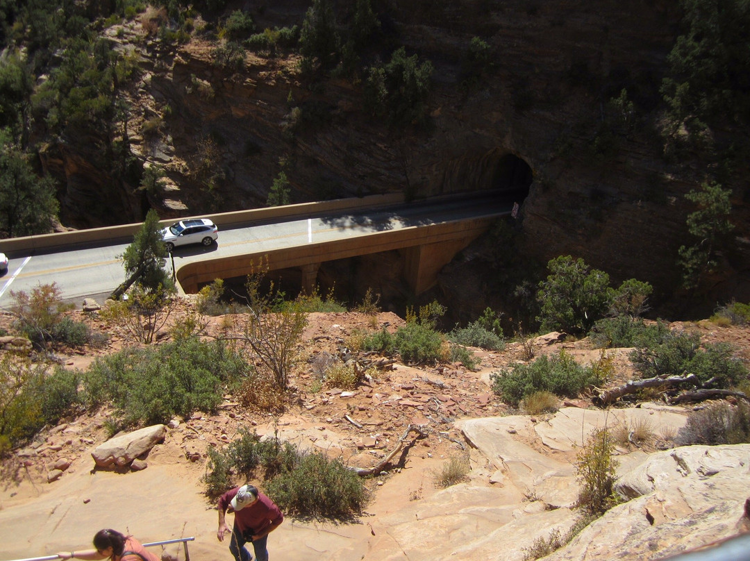 Zion-Mt. Carmel Tunnel-锡安国家公园必去景点