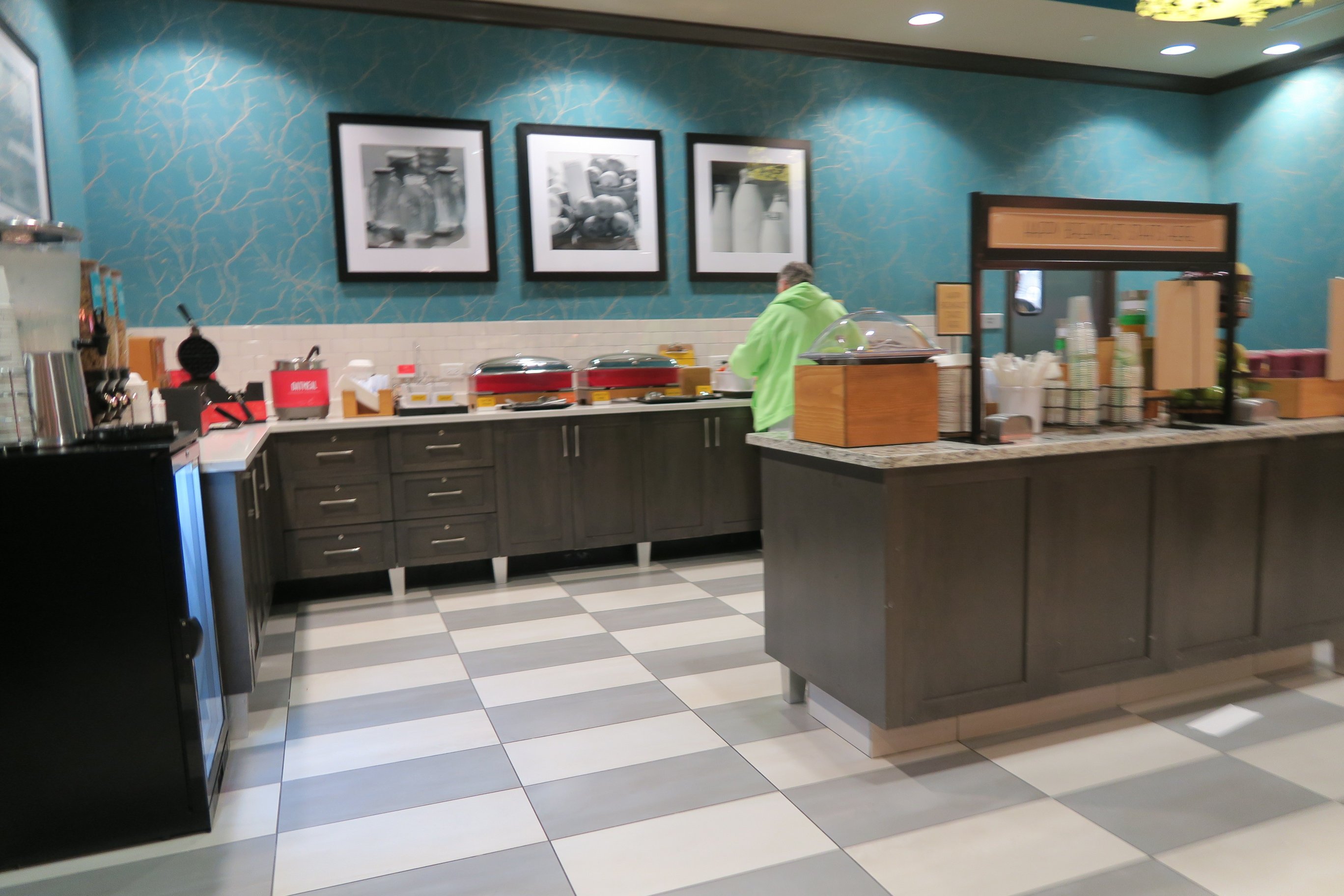 Hampton Inn & Suites Atlanta Perimeter Dunwoody-餐饮