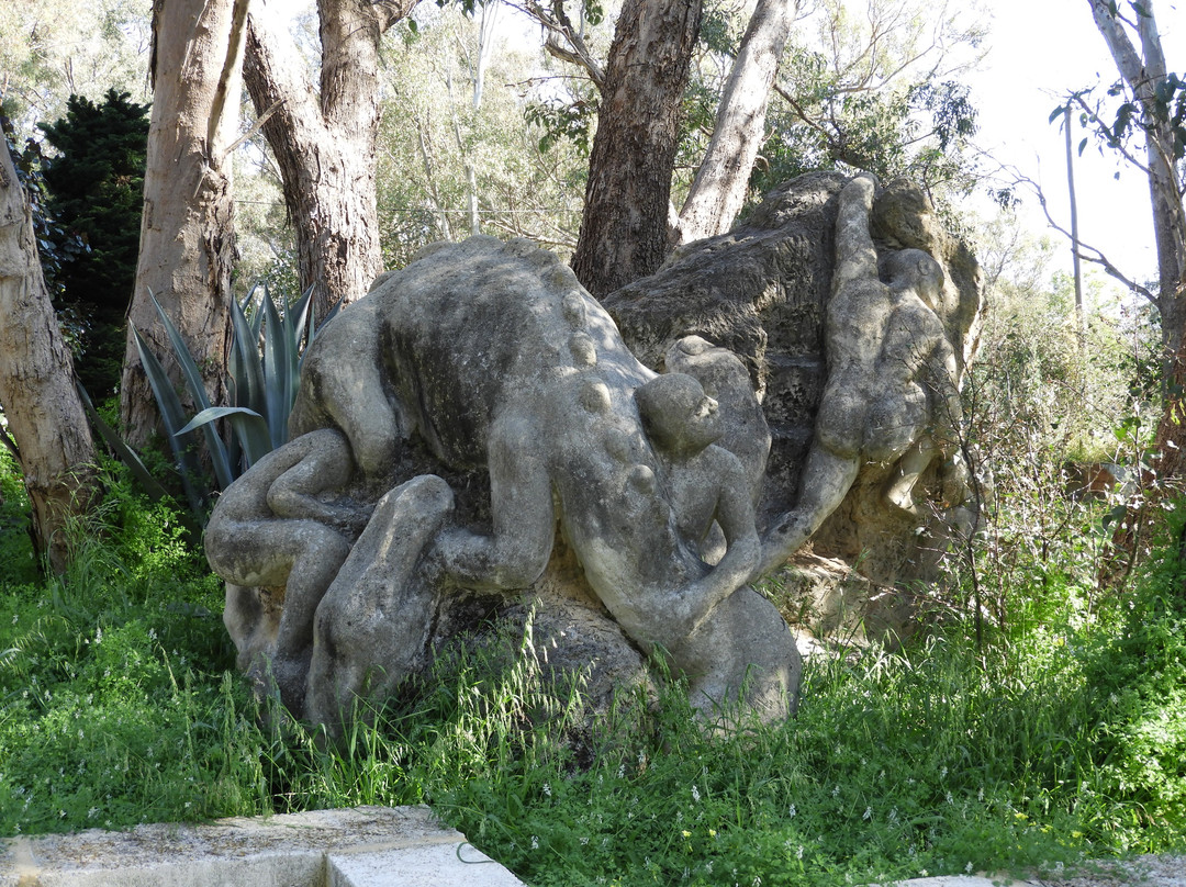 Gomboc Gallery Sculpture Park景点图片