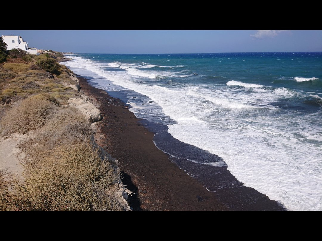 Koloumbos Beach景点图片