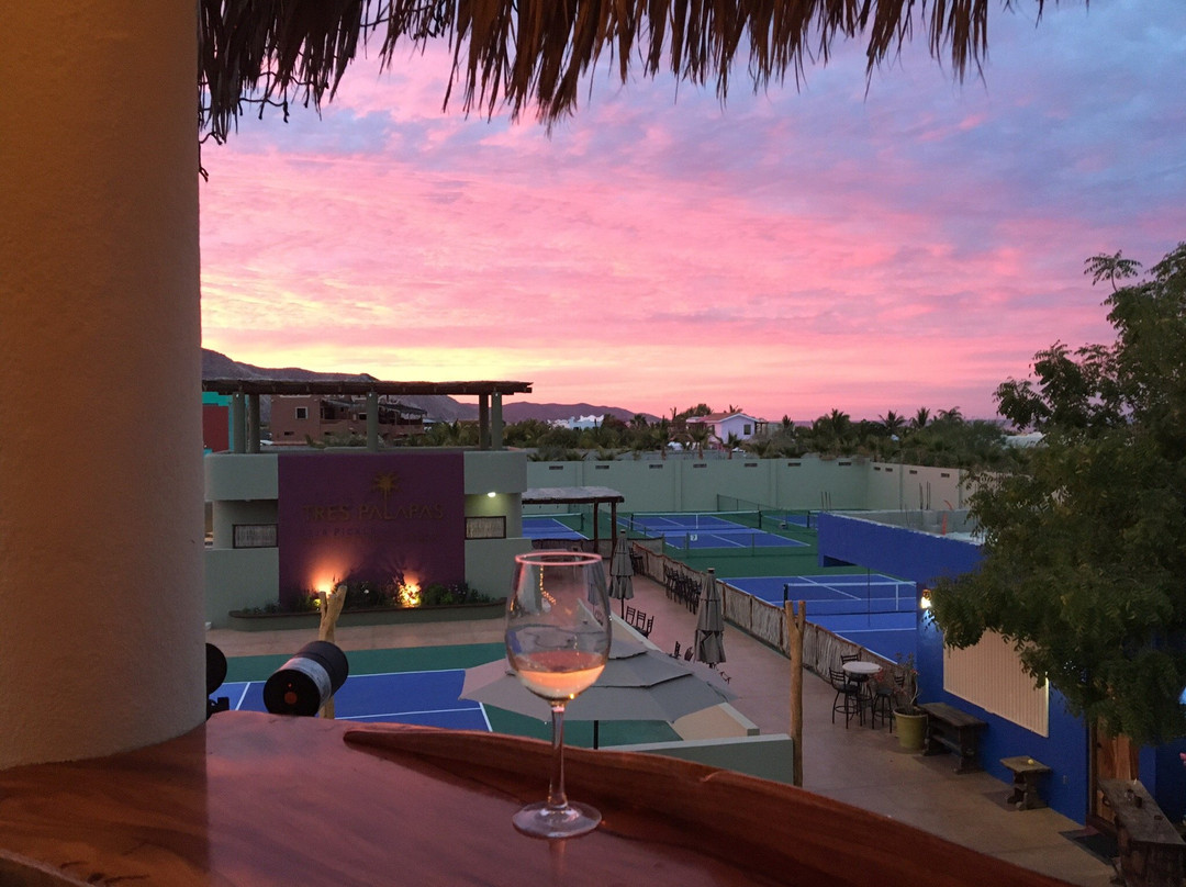 Los Barriles旅游景点-Tres Palapas Baja Pickleball Resort