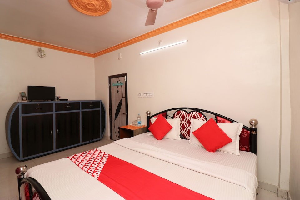 OYO 33393 hotel shantiniketan主图