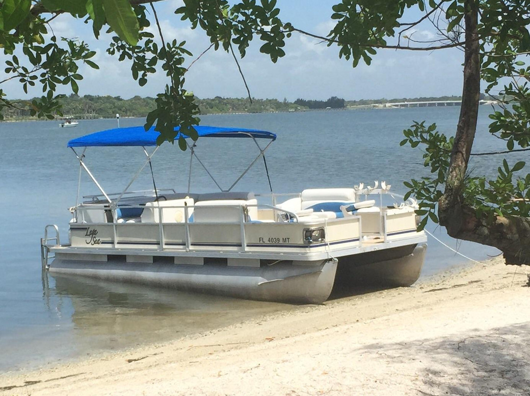 Captain Roger's Boat Tours-维罗海滩必去景点
