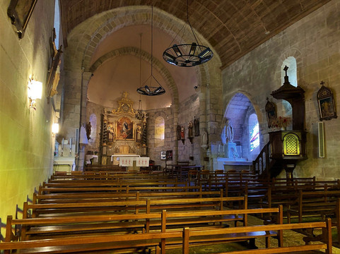 Eglise Saint-Christophe-Confolens必去景点