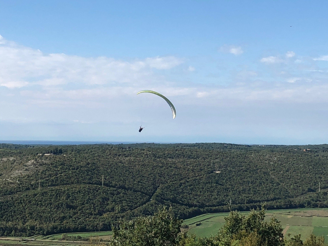 Paragliding Tandem Istra-Motovun必去景点