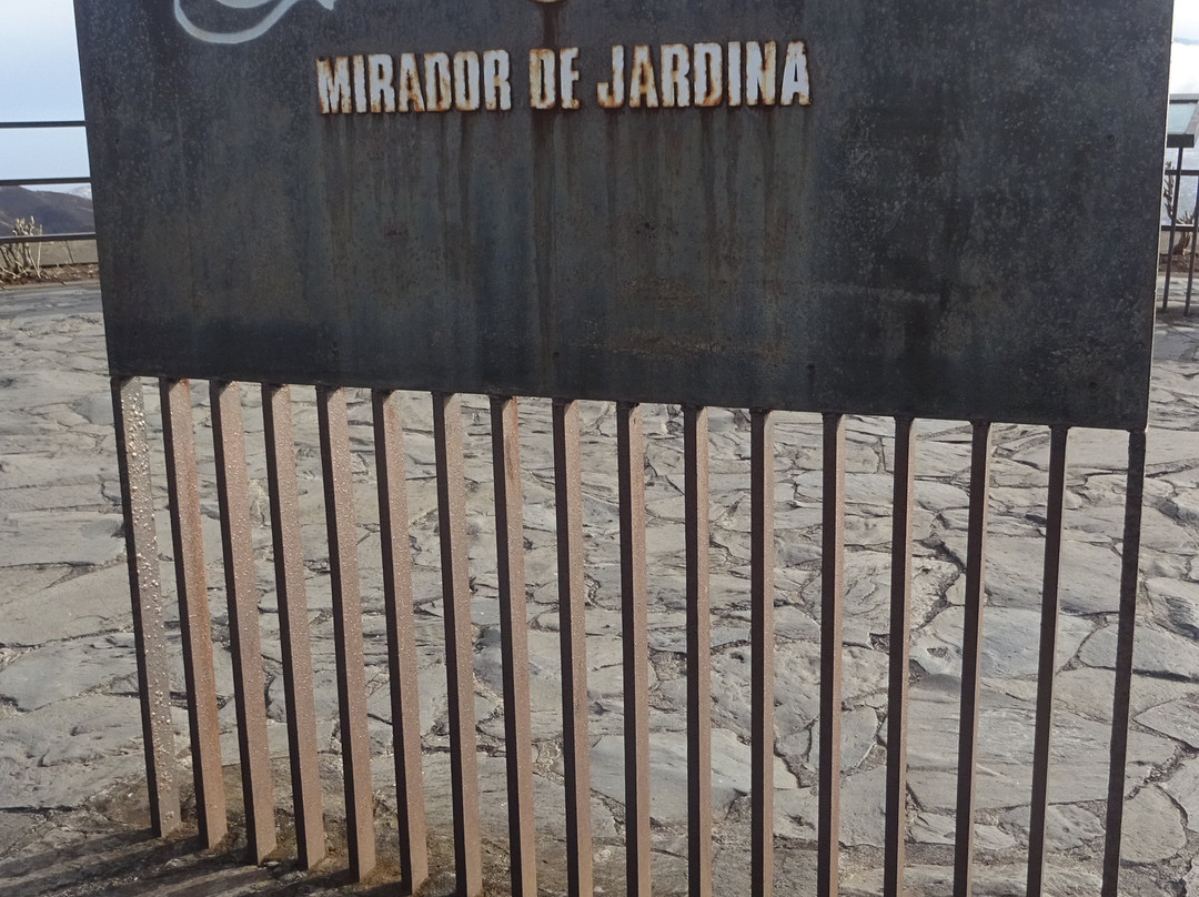 Mirador de Jardina-拉古纳的圣克里斯托波尔城必去景点