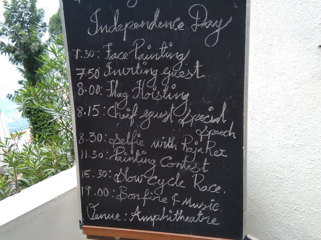 亚尔考德-罗克佩奇斯特灵假日酒店主图