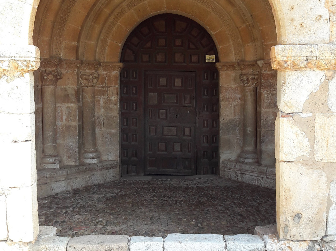Iglesia de San Miguel Arcangel-Andaluz必去景点