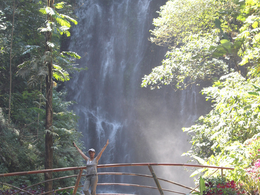 Melanting Waterfalls景点图片