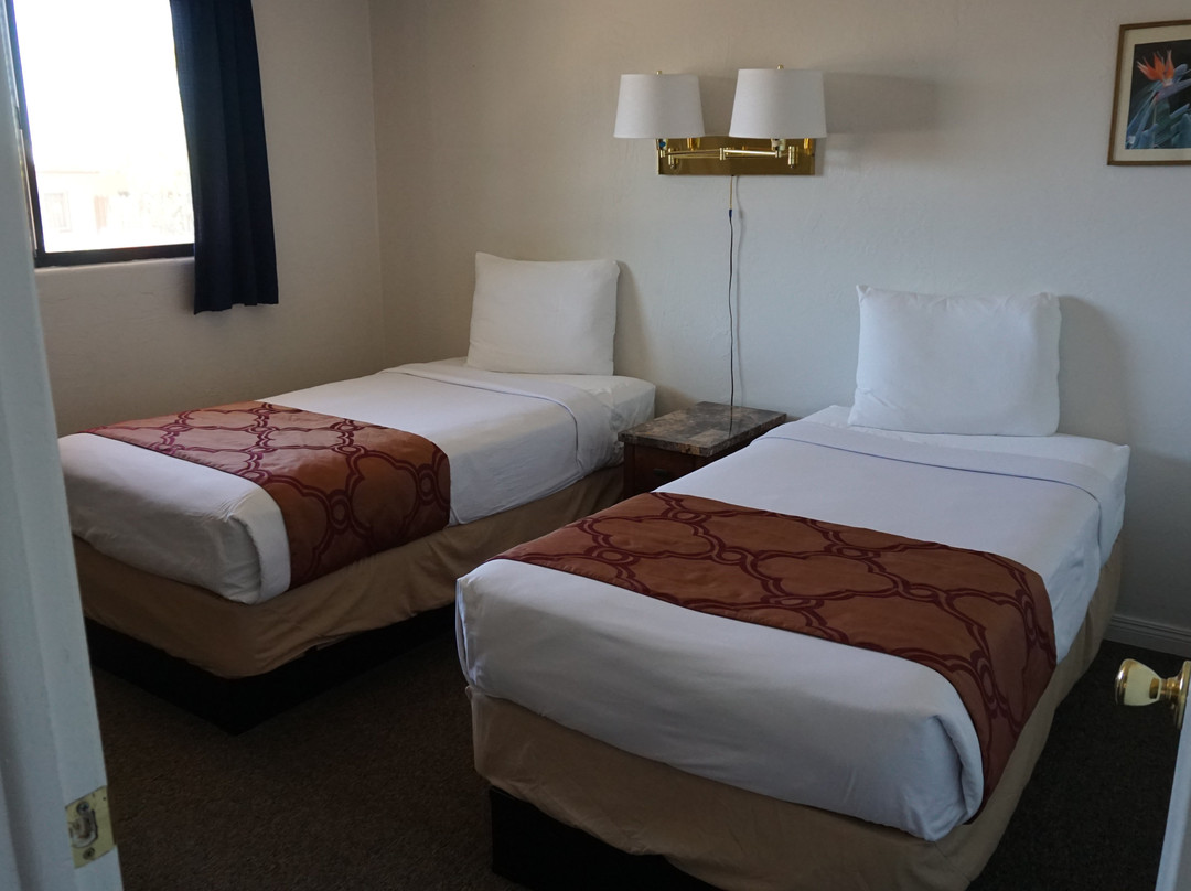 Desert Canyon Inn主图