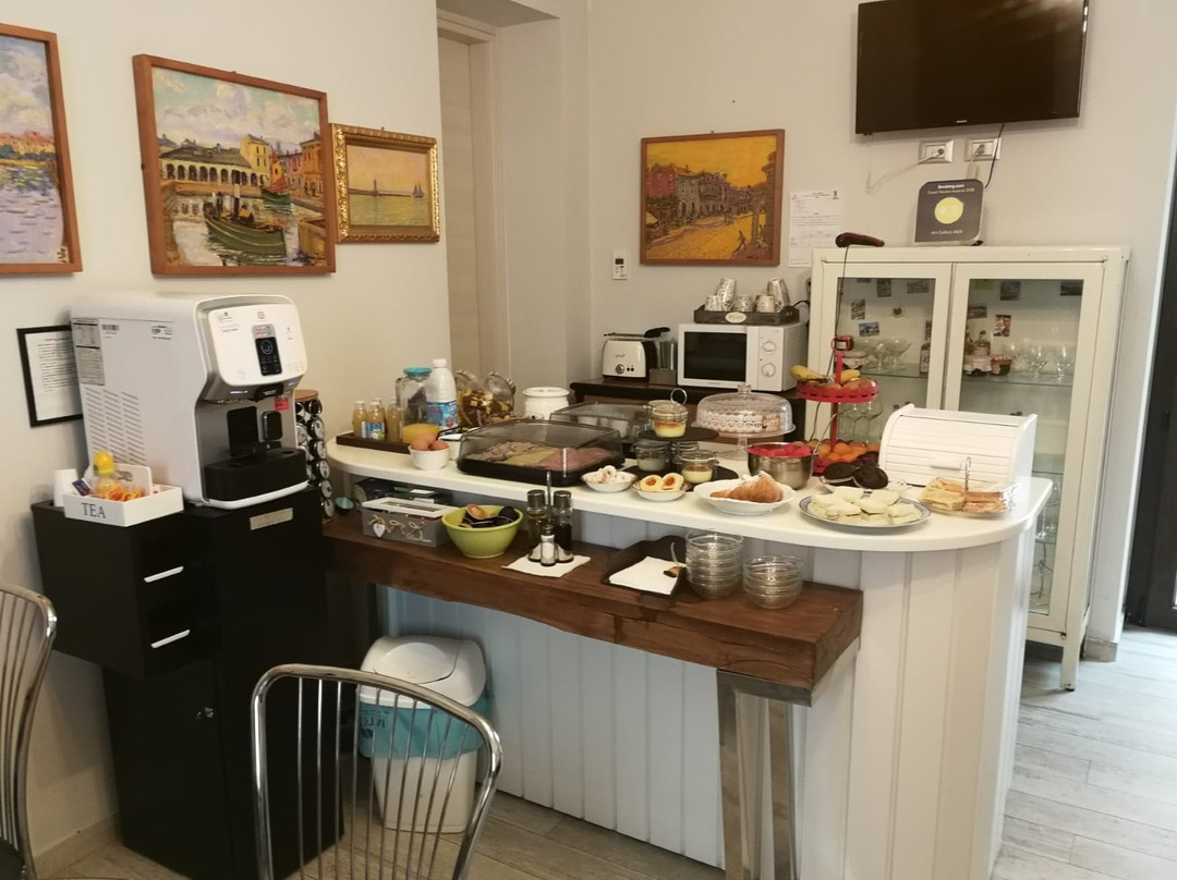 Art Gallery B&B主图