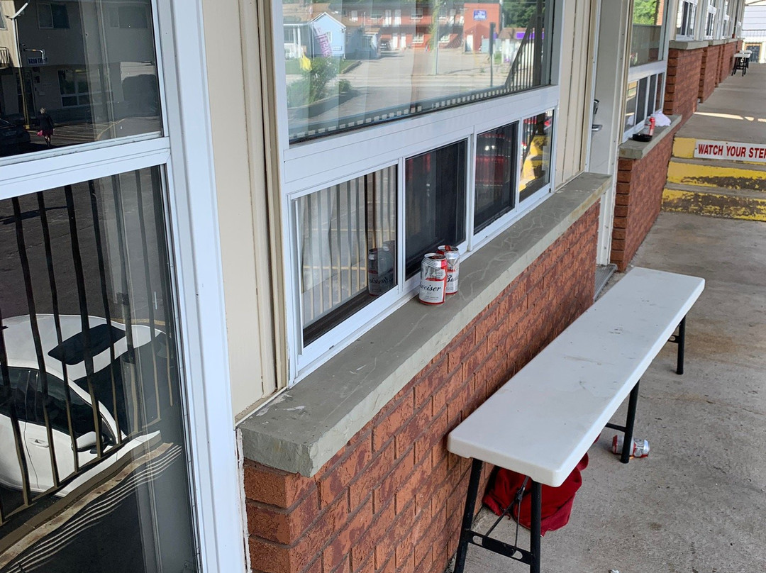 Knights Inn Midland, ON主图