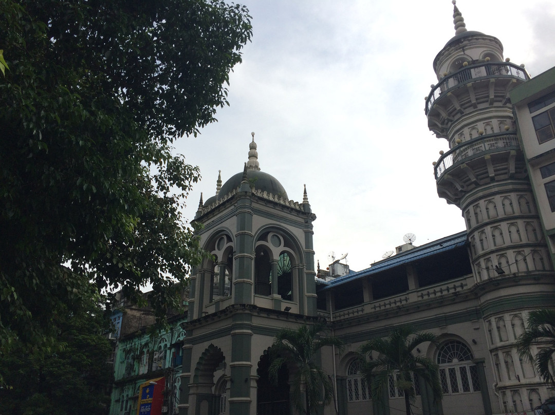Bengali Sunni Jameh Mosque景点图片