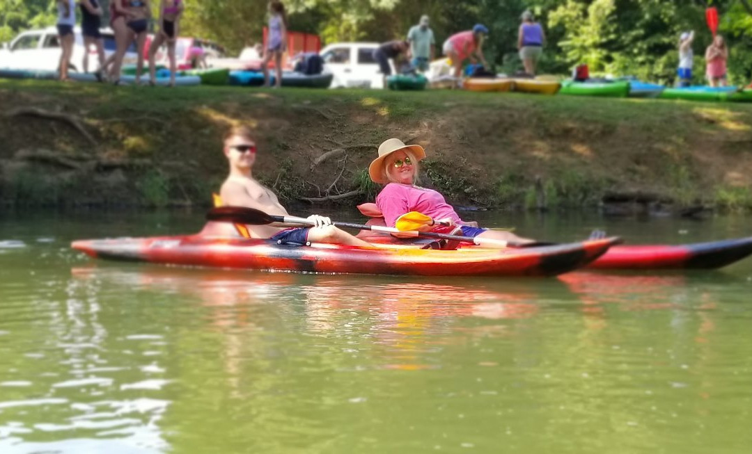 Redneck Yacht Club Canoe and Kayak Rental景点图片