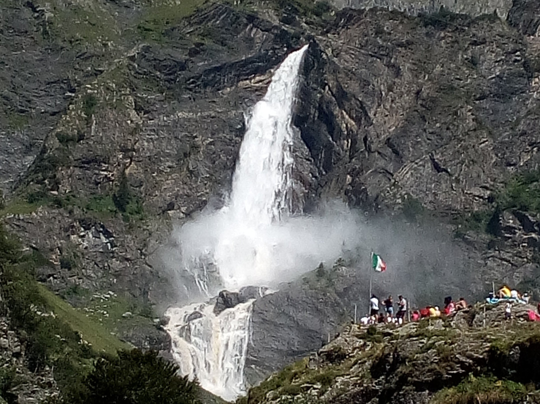 Le Cascate Del Serio-Valbondione必去景点