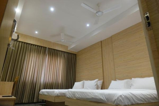 阿比斯大酒店主图