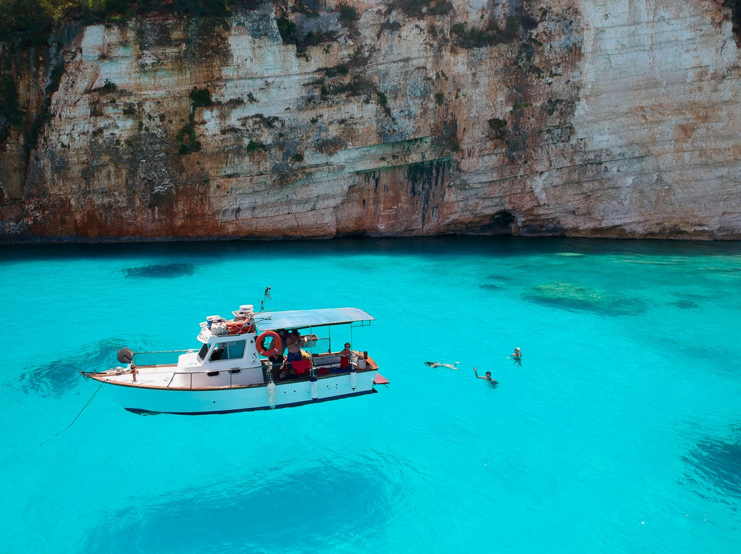 Kefalonia Fishing Tours景点图片