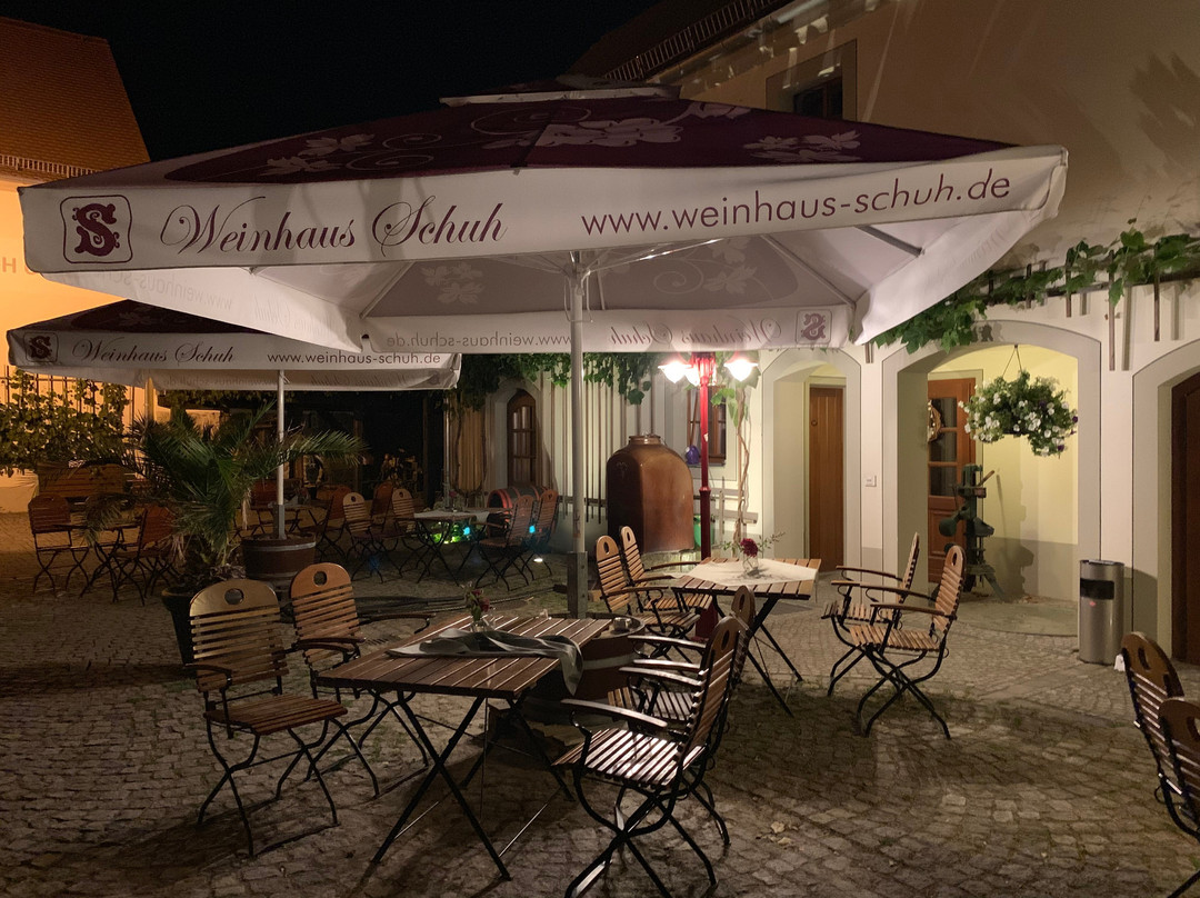 Weingut Schuh - Pension Zur Bosel主图